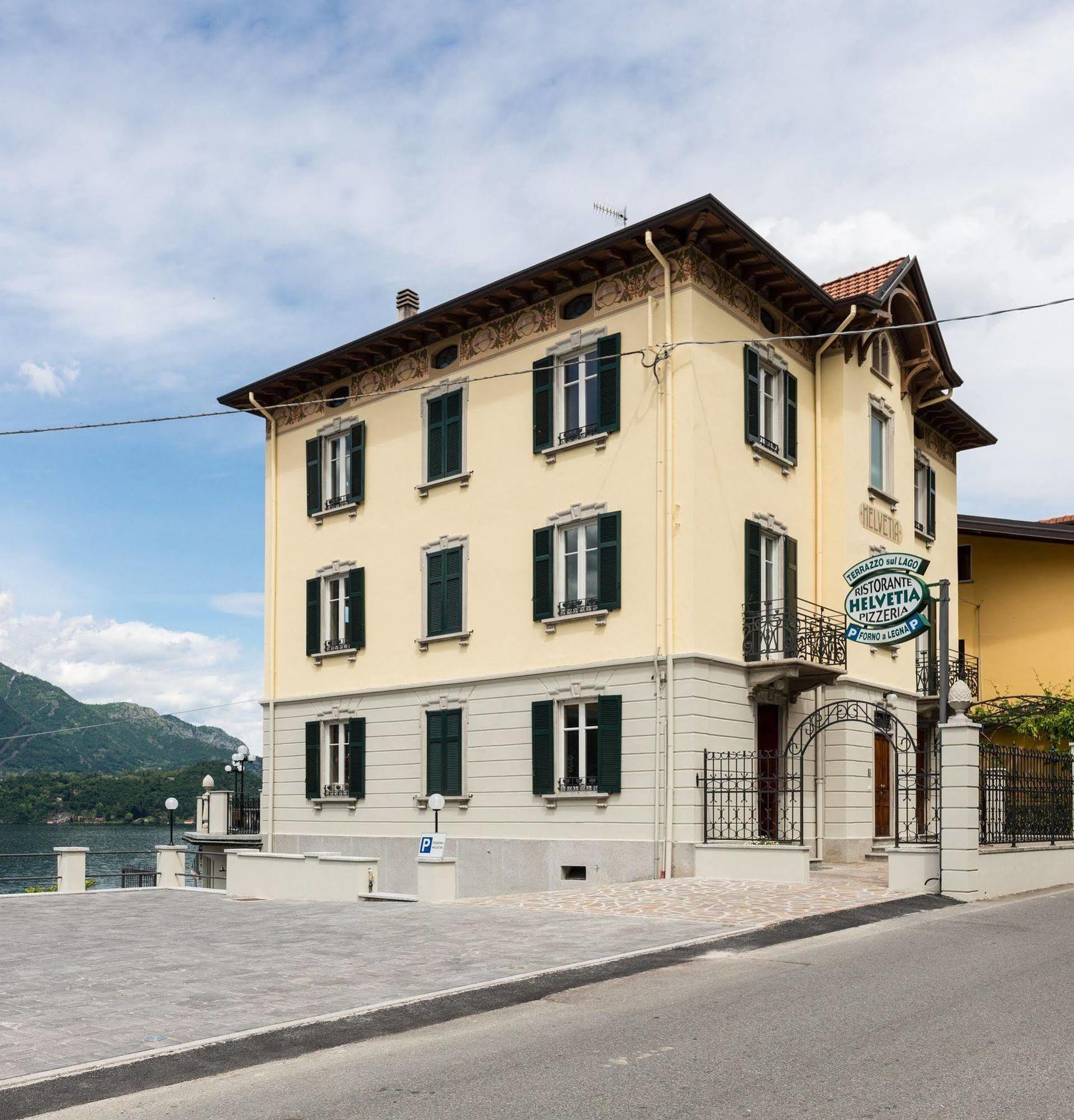 Hotel Helvetia Lezzeno Bagian luar foto